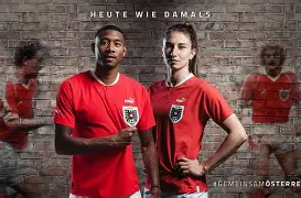 包含奥地利足球队力压对手，获得重要胜利的词条